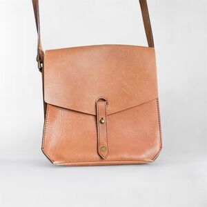 Madewell The Brisbane Crossbody Bag in Tan